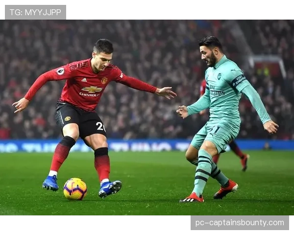 内维尔点评阿森纳边路进攻受限明显，廷贝尔缺阵影响推进效率